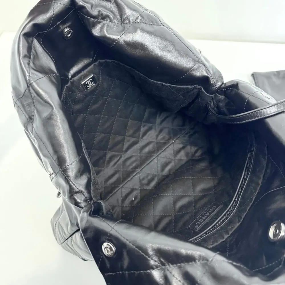 CHANEL 22 So Black Small Quilted Lambskin Tote Logo Shoulder Hobo Bag w Pouch